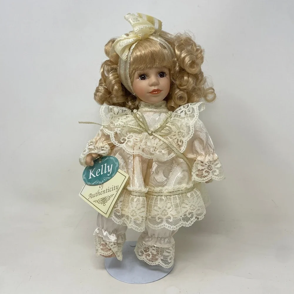 Kelly of Authenticity Porcelain Doll Blonde Curls Lace Champagne Dress 9 Inch